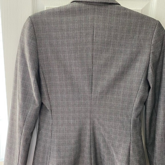 Express Blazer - Picture 3 of 3